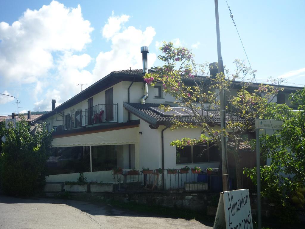 Hotel Mamma Teresa Sestola Exterior foto